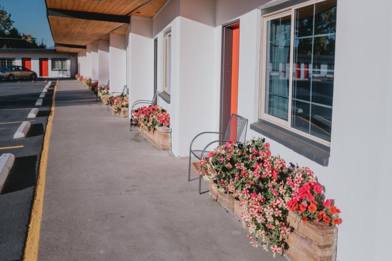 Sapphire Motel Midtown โบซแมน ภายนอก รูปภาพ
